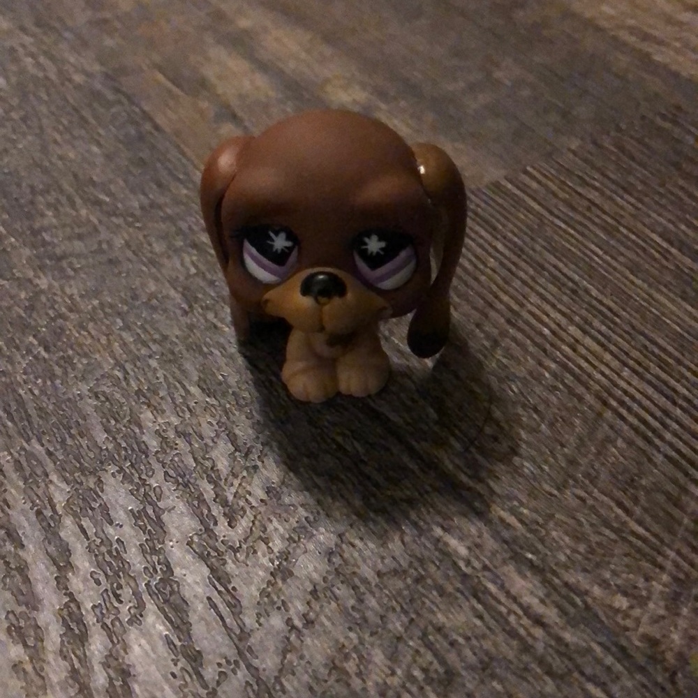 Vintage littlest pet shop dog